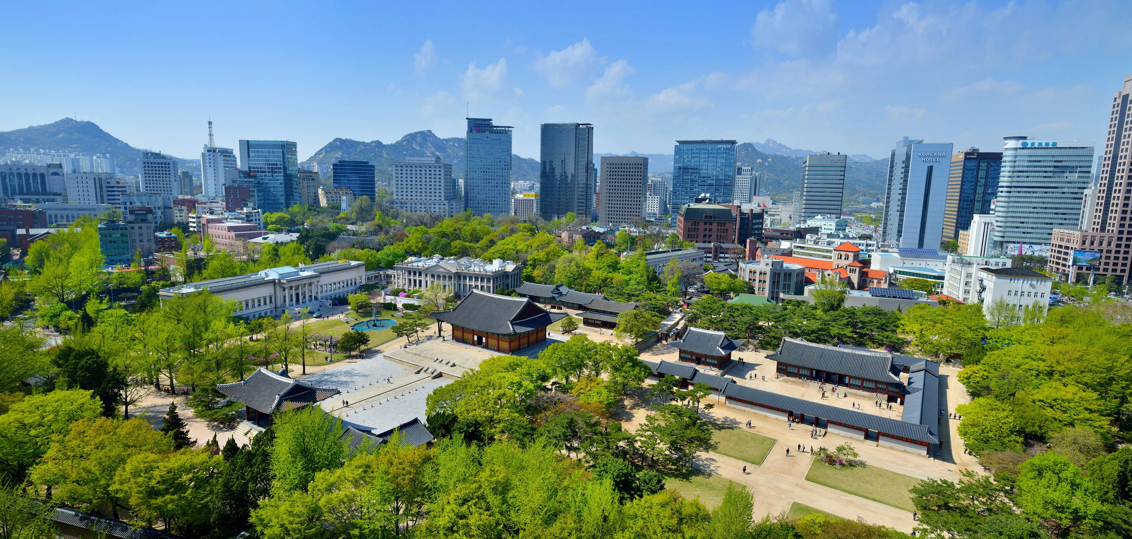 Deoksugung Palace — Junghwajeon Hall, central Seoul